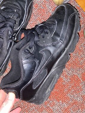 Nike Kids Black Leather Low-Top Sneakers
